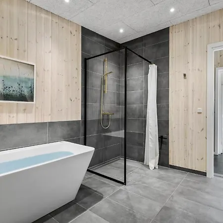 Lovely In With Sauna